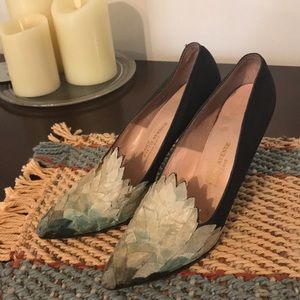 Vintage 60s Saks Fifth Avenue pumps